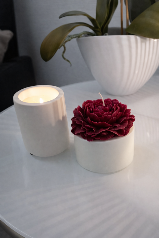 Pionikukkakynttilä – kaunis sisustuksen katseenvangitsija