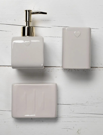 Kylpyhuone setti heart, vaaleaharma