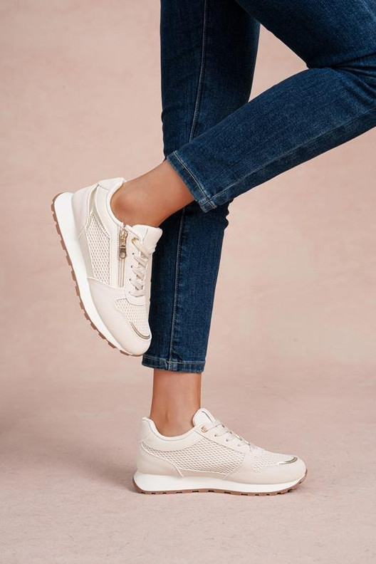 Naisten matalavartiset tennarit – mukavat & tyylikkäät arkeen , beige Nyt ennakkotilattavissa 