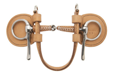 Frisco June ravikuolain nivel, nahoitettu leukalenkillä