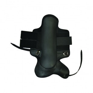 Racing Tack Takasäärisuoja ventovuohissuojalla, keskimitta