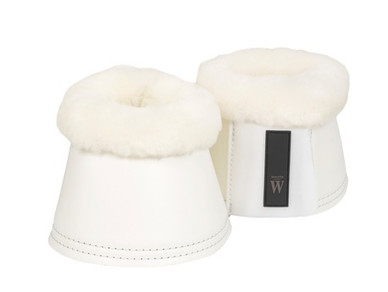 Elite putsit lampaankarvalla, valkoinen