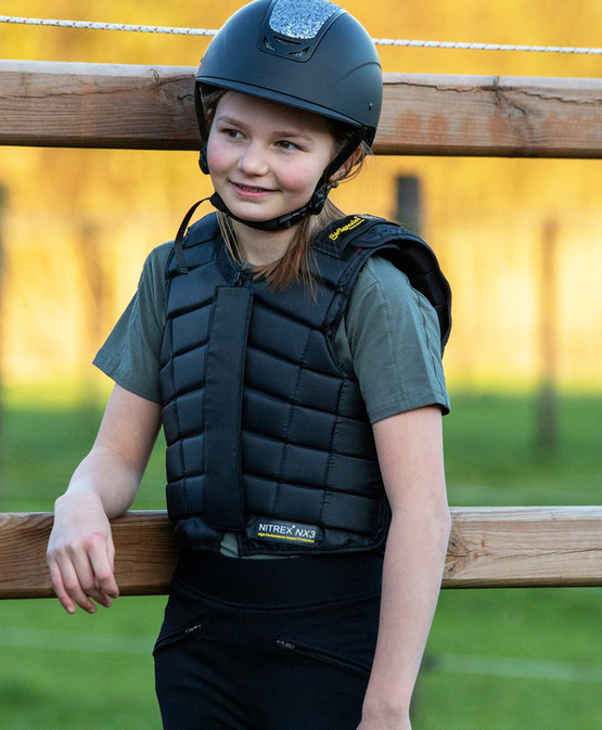 Sir Lancelot turvaliivi, musta