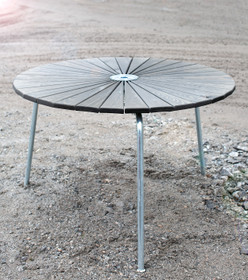 Kakola puutarhapöytä/ VANKILATUOTE