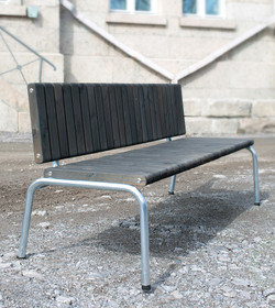 Puistonpenkki/ VANKILATUOTE