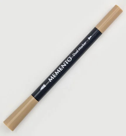 Maalikynä ruskea - Tsukineko Memento Ink Marker Dual Tip Toffee Crunch