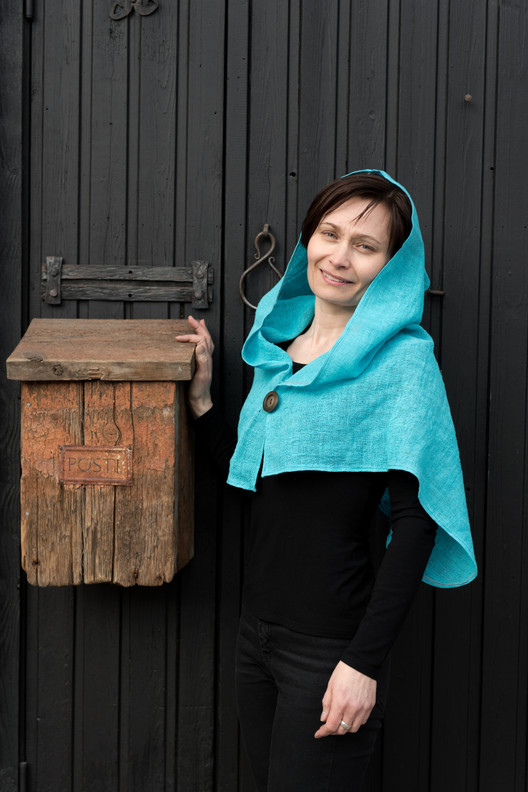 Hupullinen hartiahuivi Dahlia