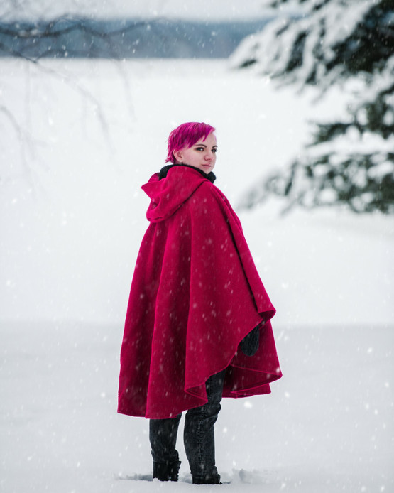 Hupullinen viitta Vilukko