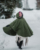 Hupullinen viitta Vilukko