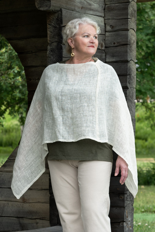 Pellavaponcho Tähtimö, Valkoinen