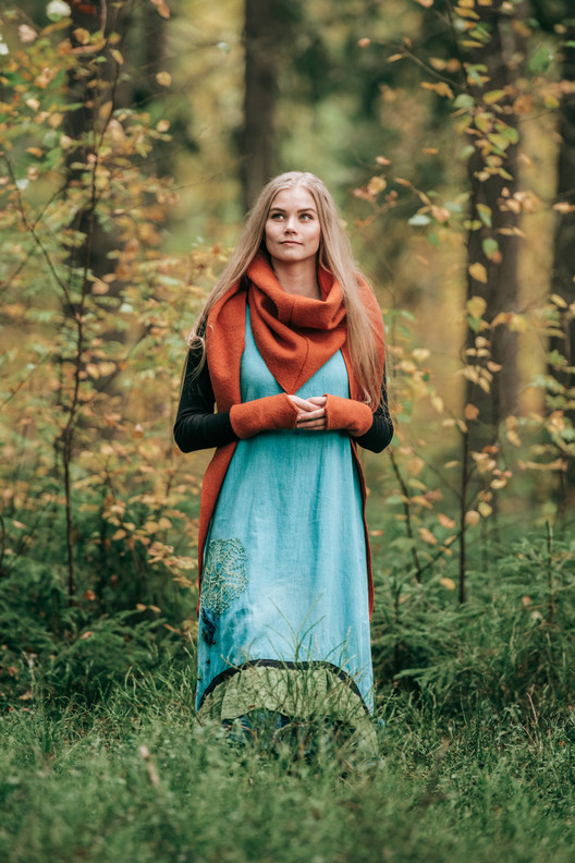 Villainen kolmiohuivi Viljatar