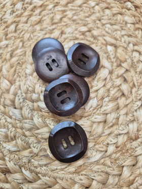 PUUNAPPI: TUMMANRUSKEA 30MM