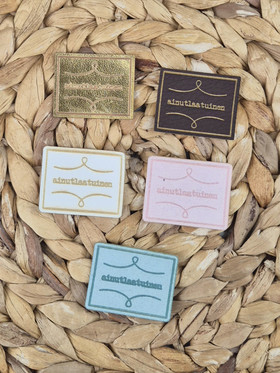 OMPELUMERKKI: AINUTLAATUINEN