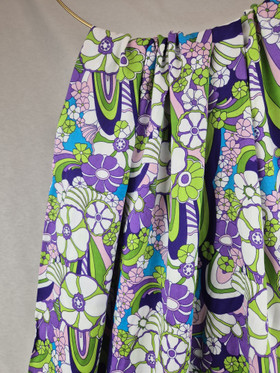 KUDOTTU VISKOOSI - RETRO VIHREÄ-LILA