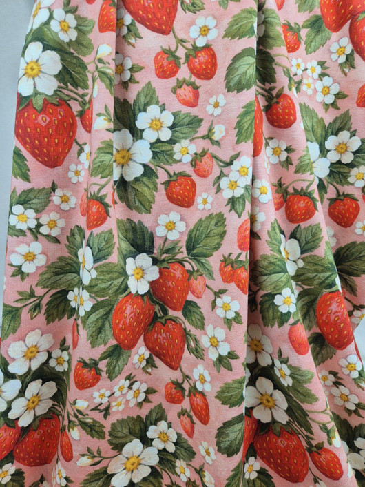DIGITRIKOO STRAWBERRIES