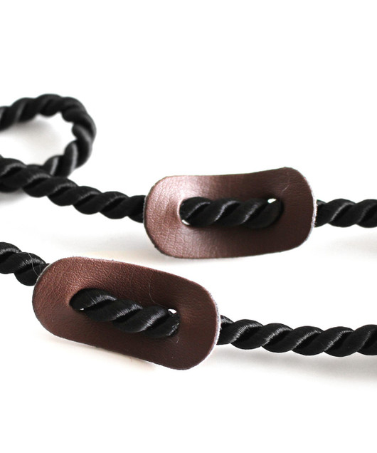 KEINONAHKAINEN NYÖRISTOPPARI