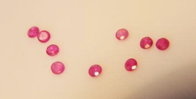 Burmalaisia rubiineja 2,2-2,5 mm / 0,03 pyöreä