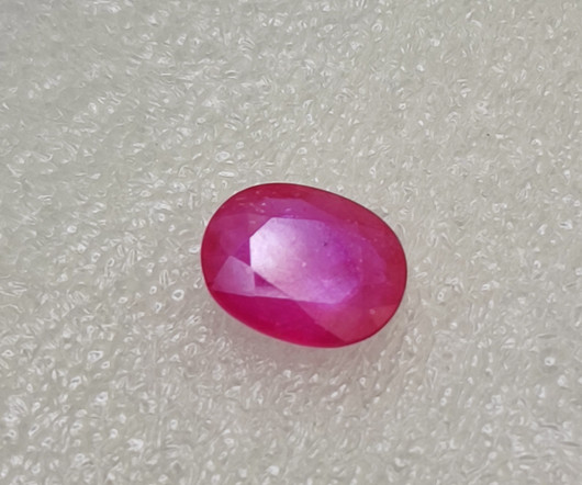 Ruby 5,2ct  / 12mm with GRA cerificate