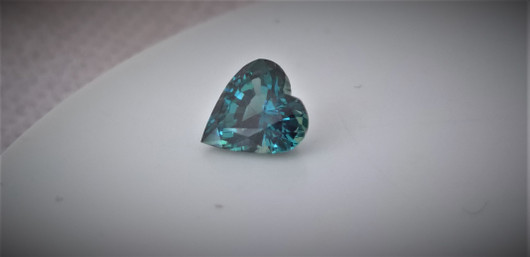 (471 ) safiiri sydän 1,2ct /VVS kuvallisella aitoustodistuksella
