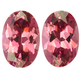 Garnet 2 X 0,45 ct oval