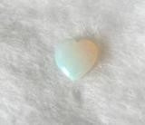 Opal 5 mm 0,2 ct heart