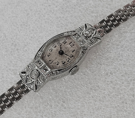 BUCHERER unique diamond / 14c / 18c white golden coctail watch