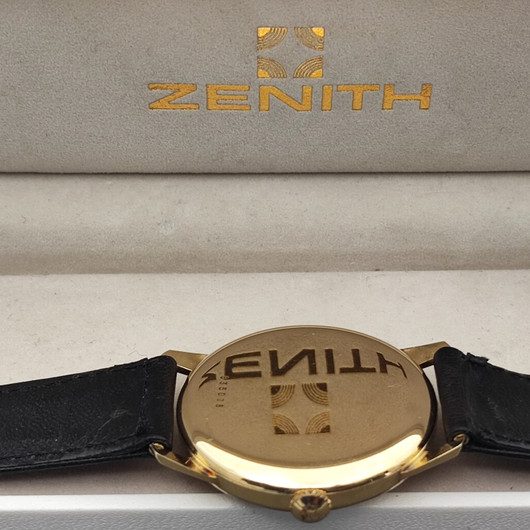  Vintage 14ct golden Zenith 