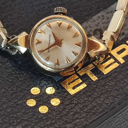 Eterna, 14ct kultakello