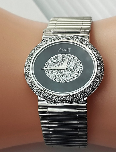 Piaget 18ct valko kultainen timantti ranneke kello