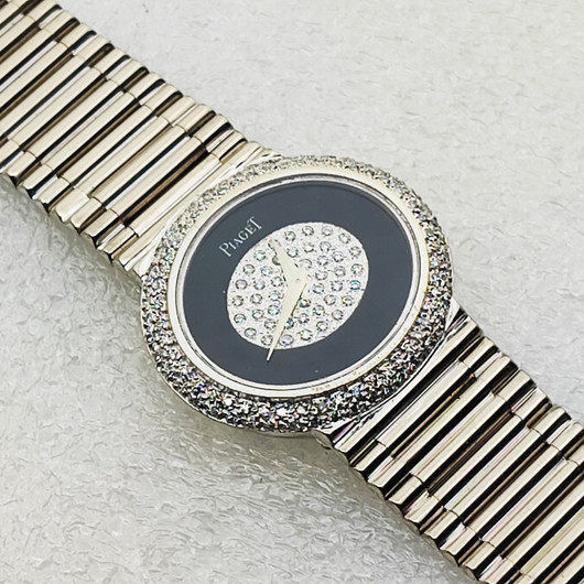 Piaget 18ct valko kultainen timantti ranneke kello
