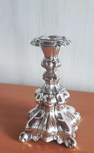 candelabrum / candlestick / candlelier