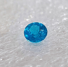 Apatite 3,8 mm / 0,2 ct round