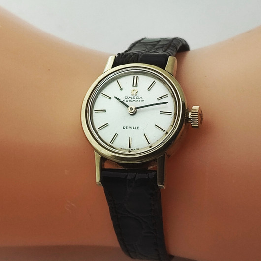 14ct golden Omega De Ville automatic 