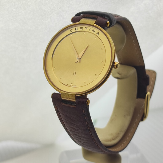 Certina tyylikäs vintage pukukello 