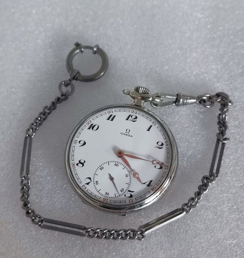 Omegan vintage teräsmalli