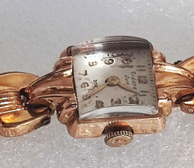 Tidane with original bracelet