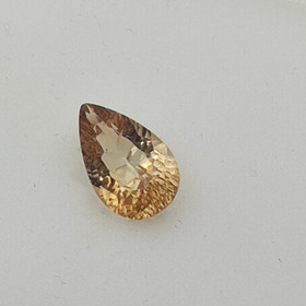 Imperial Topaz rarity  / 6ct pisara
