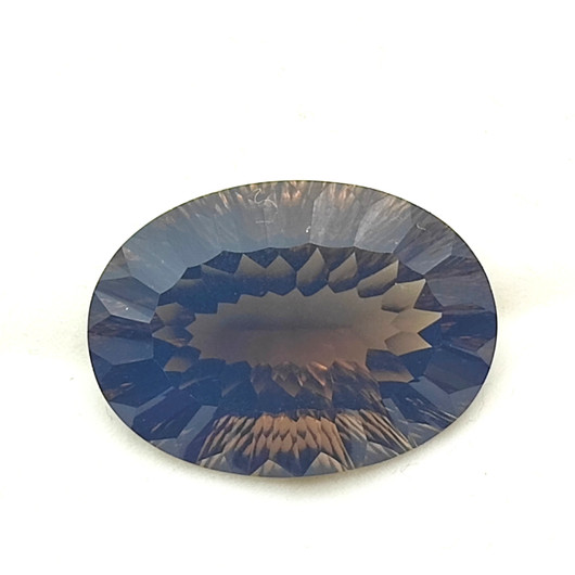 savukvartsi Burmasta, erikoinen hionta  29mm / 44 ct ovaali