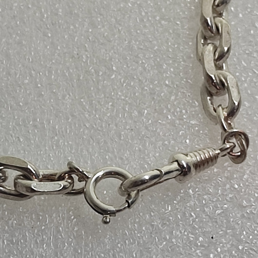 hopeinen panssari kaulaketju