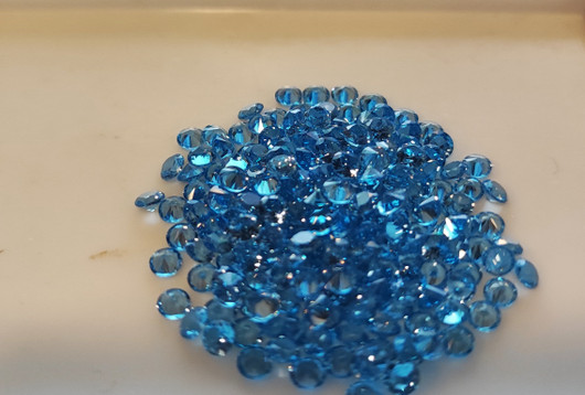 Spinel  ( synt. )round 3mm / price for 7pcs