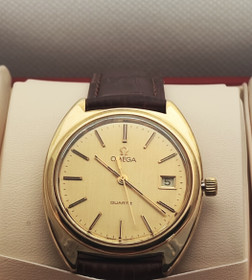Omega C - case  / date 
