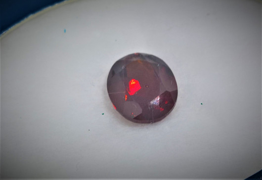 Spessartiini Granaatti  9,4mm HKD kuvallisella todistuksella