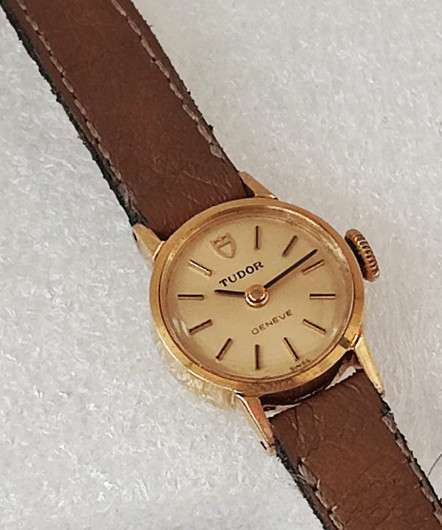 Tudor Geneve 14c
