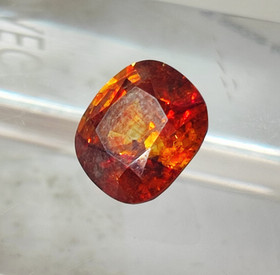 Espanjan Spaleriitti monisäyinen 12mm / 8,9ct multicolour