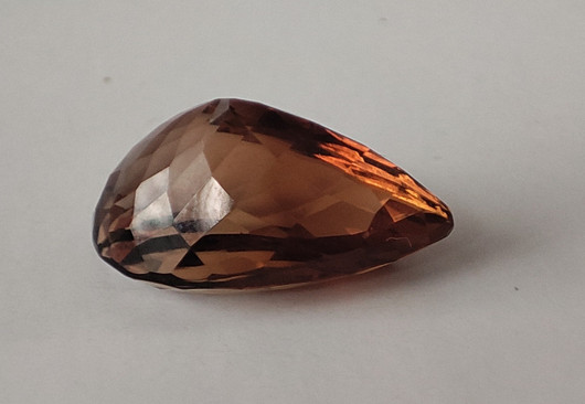 Imperial topaasi 18 mm / 14 ct pisara