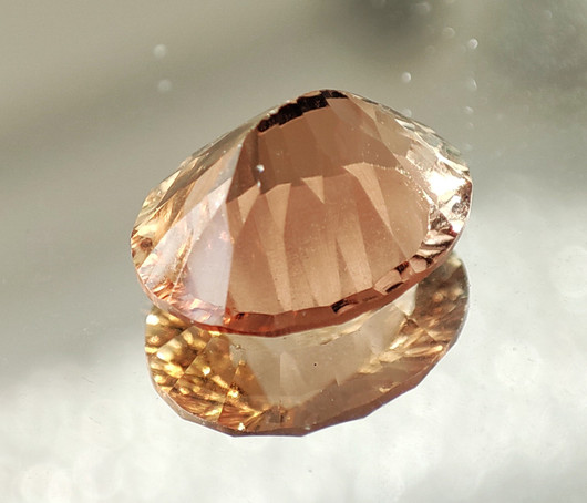 Imperial Topaz 10 mm / 2,9 ct oval