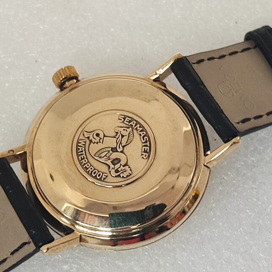 Omega 14c golden Seamaster De Ville 