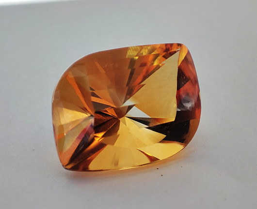 Citrine 10ct  fancy,  with certificate
