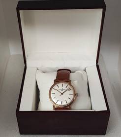 Ulysse Nardin Classic 18k kultaa