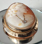 camée brooch / pendant  , handcarved by Master carver
